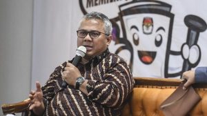 DEBAT