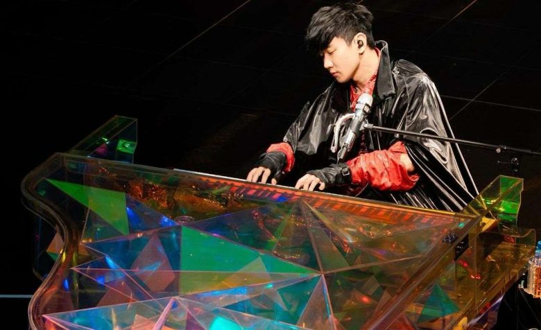JJ Lin Siap Memukau Jakarta dengan Konser "JJ20 World Tour"
